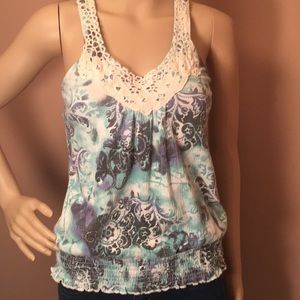 VERY CUTE SELF ESTEEM TOP🌸